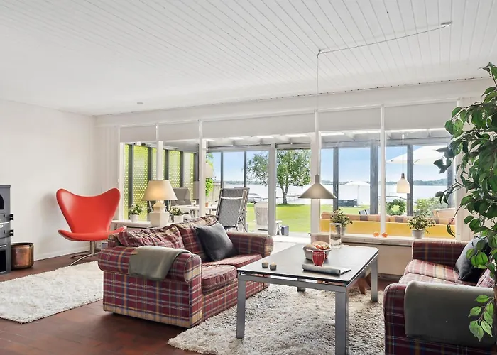 Amazing In With View Ferienhaus *